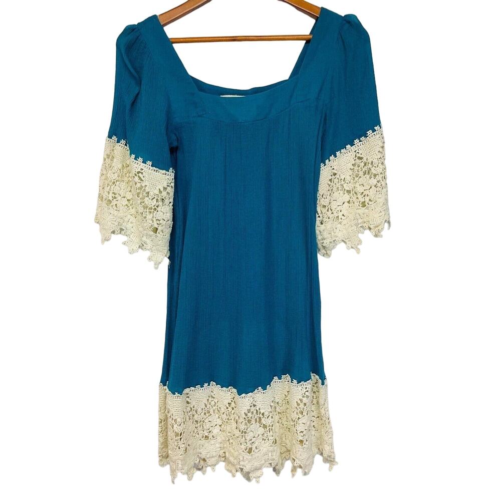 Altar’s State Dress Turquoise with Crochet Details size S